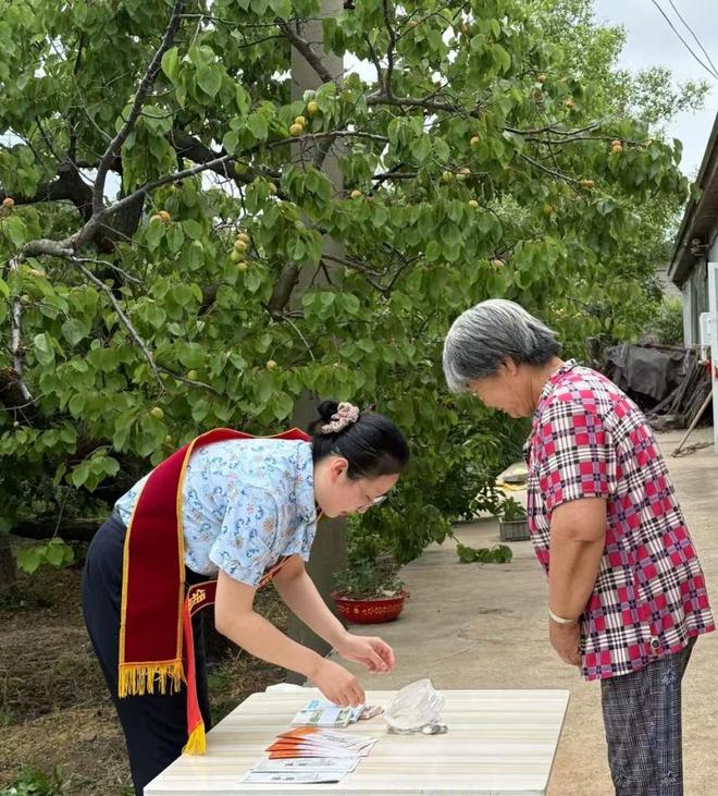 民生银行大连分行：金融服务下沉一线，残币兑换走进乡村