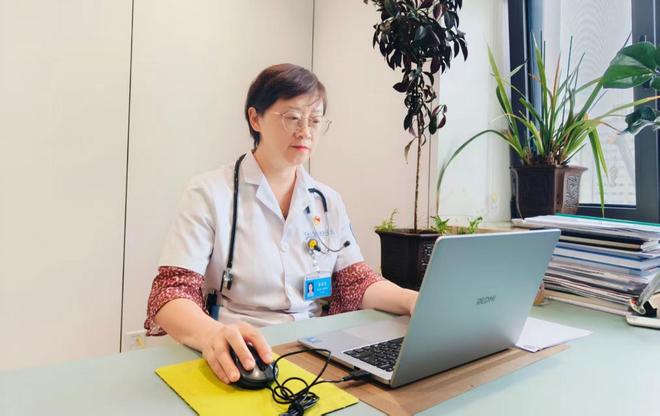 医防融合在行动：家门口为糖尿病高血压老人撑起“蛇缠腰”防护伞