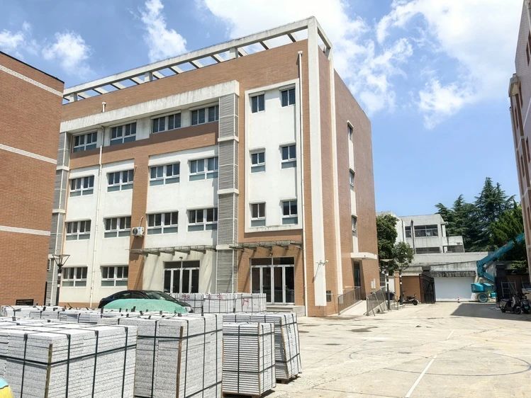 抢抓暑期黄金期！校园维修改造按下“快进键”