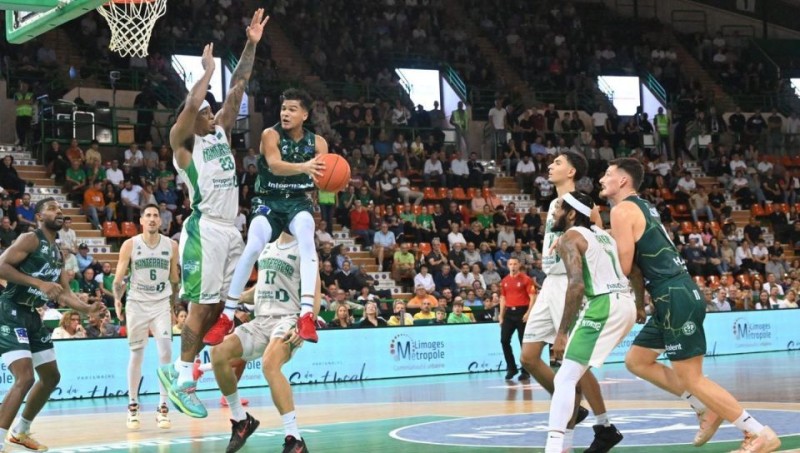 进NBA才2年就宣布退役，13场赚280万，他的目的达到了？